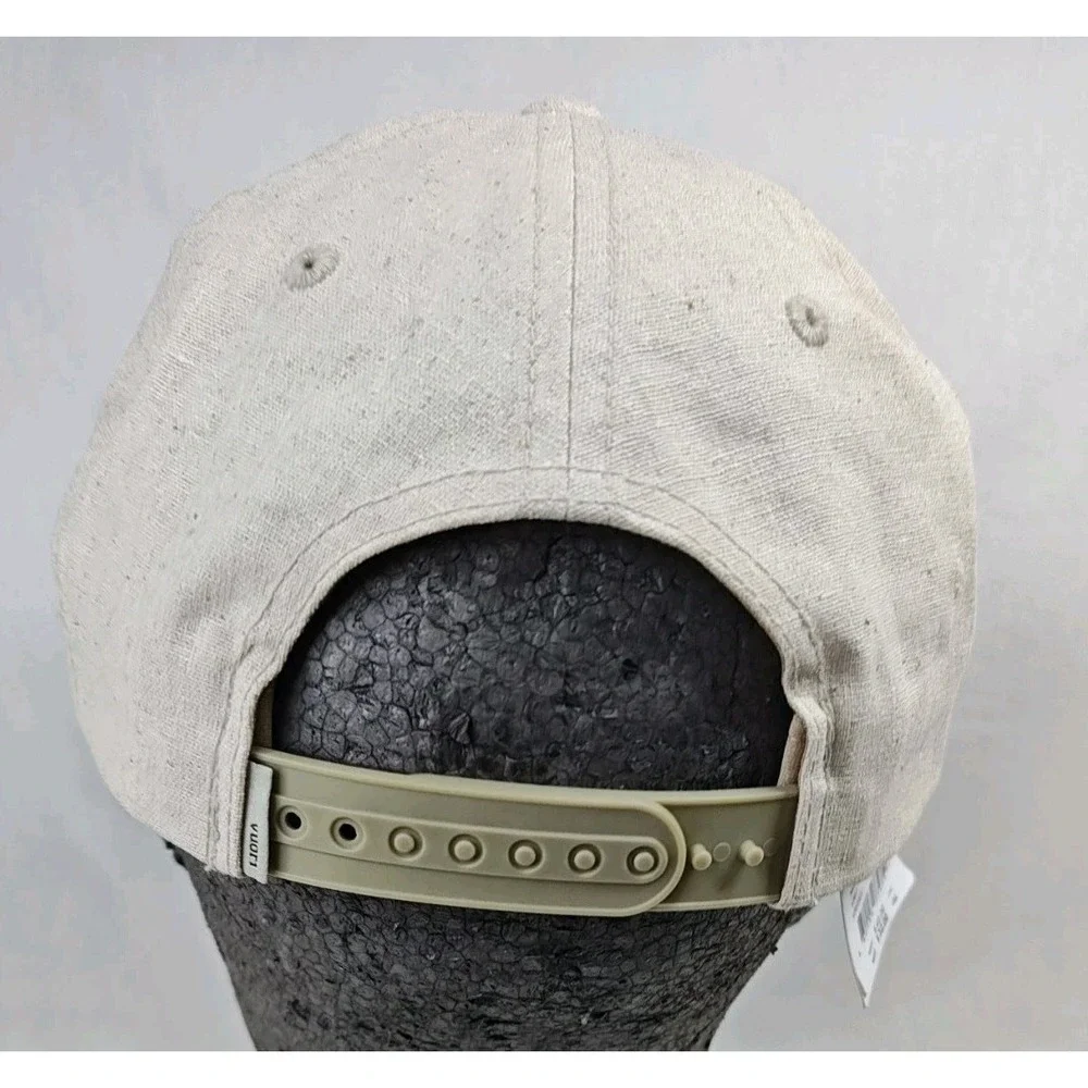 NWT Vuori V1 White Cream SnapBack Hat Cap Unisex Adjustable‎ Hemp Cotton Blend